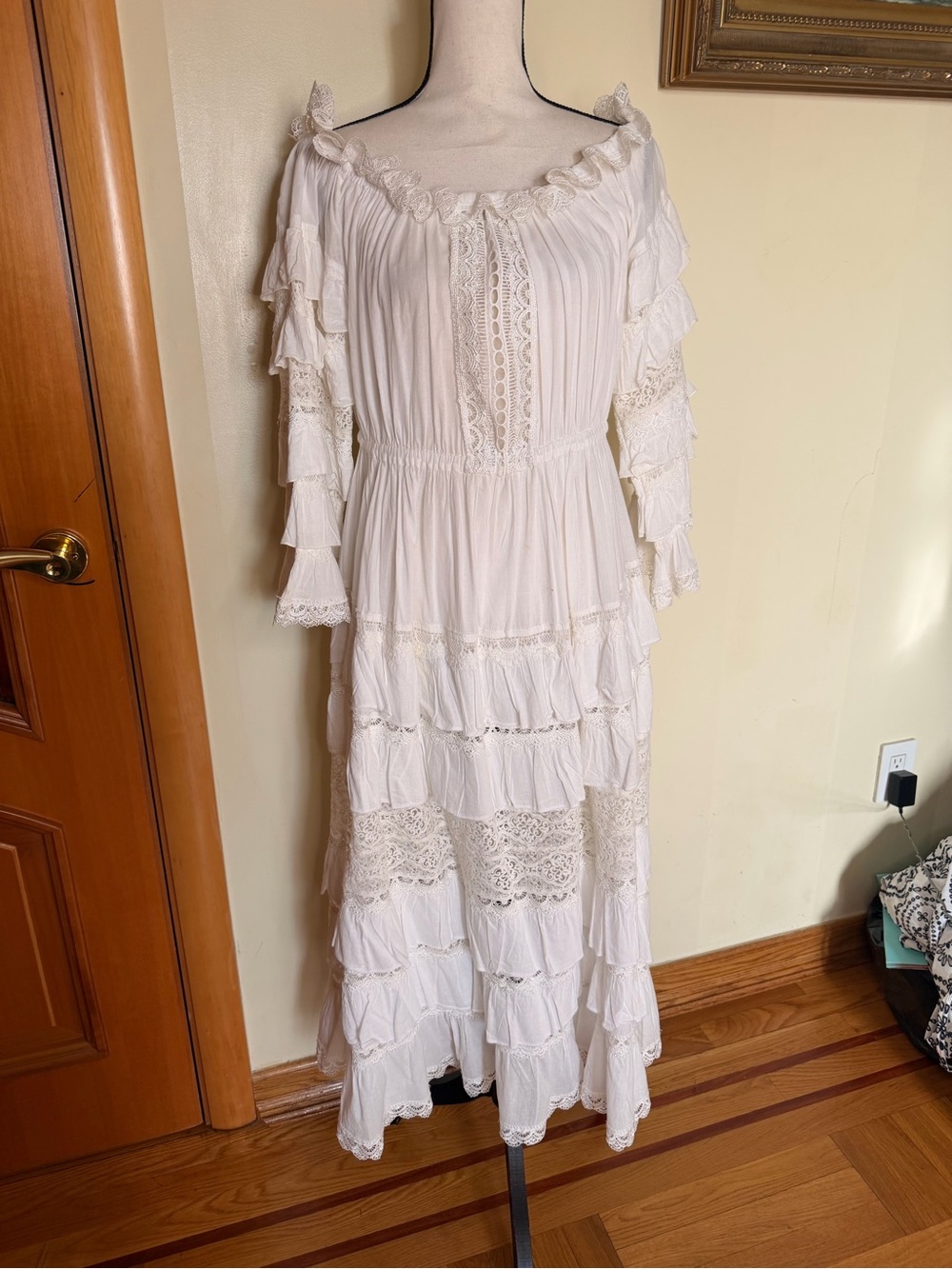 Charo Ruiz White Off-Shoulder Tiered Lace Maxi Dress one size